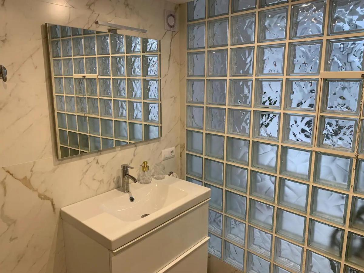 Antana Villa Фригиляна Екстериор снимка